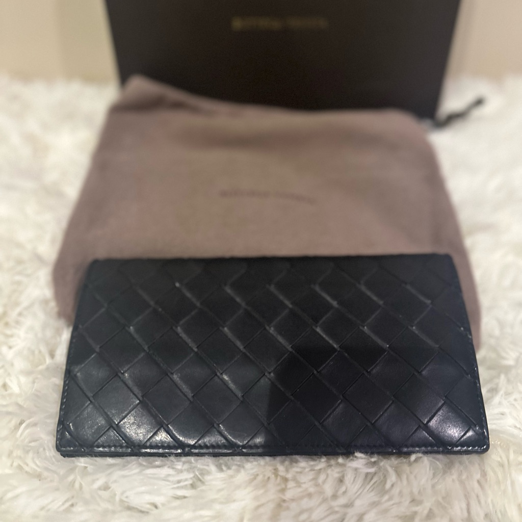 Bottega Veneta Black Woven Leather Wallet